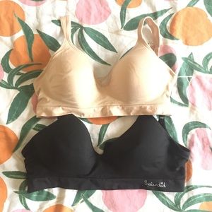 NWOB a pair of splendid bras M